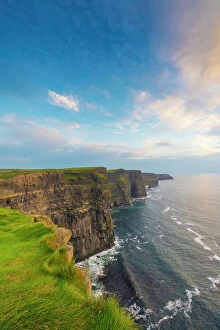 Images Dated 4th April 2023: Ireland, Co.Clare, Cliffs of Moher
