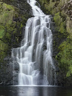 Ireland, Co.Donegal, Ardara, assaranca waterfall