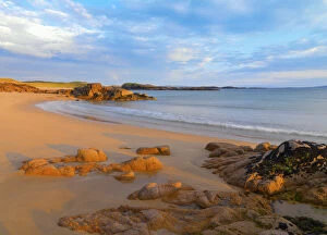 Ireland, Co.Donegal, Cruit island, Beach at sunset