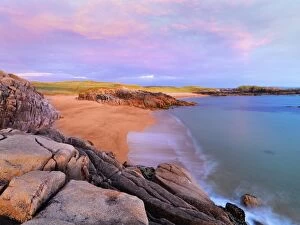 Ireland, Co.Donegal, Cruit island at sunset