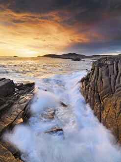 Ireland, Co.Donegal, Cruit island at sunset
