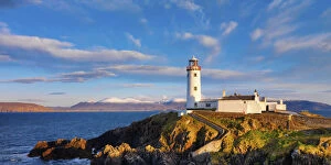 Images Dated 2nd March 2016: Ireland, Co.Donegal, Fanad, Fanad lighthouse at dusk