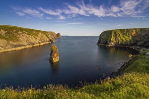 Ireland, Co.Donegal, Malin Beg (Malainn Bhig), Sea stack