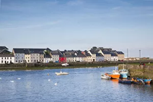 Images Dated 5th October 2016: Ireland, County Galway, Galway City, port buidlings of The Claddagh