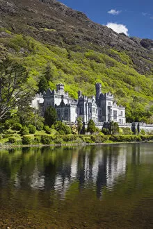 Images Dated 5th October 2016: Ireland, County Galway, Kylemore, Kylemore Abbey