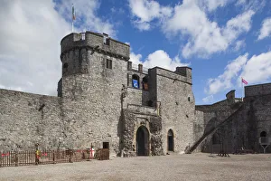 Ireland, County Limerick, Limerick City, King Johns Castle, 13th century