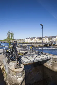 County Mayo Prints: Ireland, County Mayo, Ballina, salmon weirs