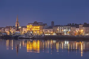 Ireland, County Waterford, Waterford City, skyline, dusk