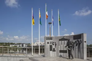 Images Dated 5th October 2016: Ireland, County Wexford, New Ross, monument to US President J