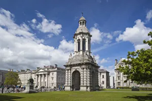 Ireland, Dublin, Trinity College, Parliament Square and Campanile