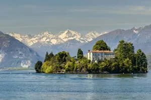 Lago Maggiore Gallery: Isola Madre with snowy Alps behind, Lake Maggiore, Piedmont, Italy