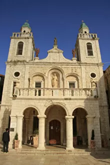 Images Dated 12th November 2009: Israel, Lower Galilee, the Franciscan Church at Kafr Cana mark the place where Jesus