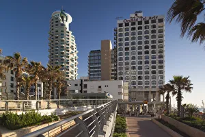 Images Dated 28th November 2011: Israel, Tel Aviv, beachfront hotels
