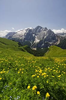 Images Dated 18th August 2021: Italia, Italy. Trentino-Alto Adige. Alpi, Dolomiti, Sellaronda. Trento district, Trentino