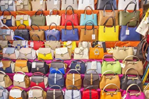 Images Dated 18th July 2018: Italian leather bags on display, Mercato Nuovo, Florence, Tuscany, Italy, Europe