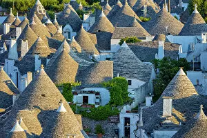 Images Dated 26th September 2022: Italy, Apuglia, Alberobello town, Trulli houses