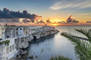 Images Dated 1st May 2018: Italy, Apulia, Puglia, Foggia district. Gargano, Vieste