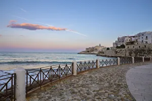 Images Dated 11th January 2019: Italy, Apulia (Puglia), Mediterranean sea, Adriatic sea, Adriatic Coast, Foggia district