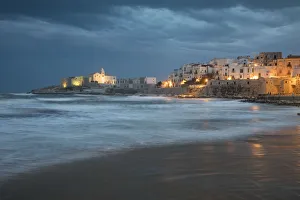 Images Dated 11th January 2019: Italy, Apulia (Puglia), Mediterranean sea, Adriatic sea, Adriatic Coast, Foggia district