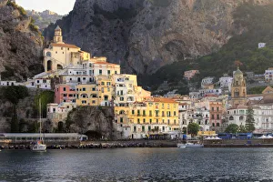 Italy, Campagnia, Amalfi Coast, Amalfi. The town of Amalfi