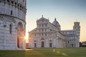 Images Dated 31st May 2016: Italy, Italia. Tuscany, Toscana. Pisa district. Pisa. Piazza dei Miracoli. Baptistery