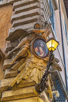 Italy, Lazio, Rome, Ponte, Madonna Street shrine, Madonna Stradarole or Edicola Sacra