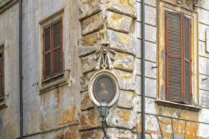 Italy, Lazio, Rome, Ponte, Madonna Street shrine, Madonna Stradarole or Edicola Sacra