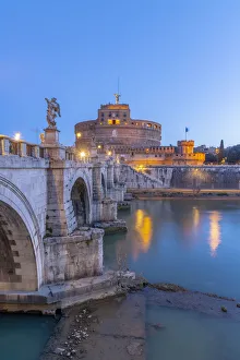 Italy, Lazio, Rome, St. Angelo Bridge, Ponte Sant Angelo and Castel Sant Angelo