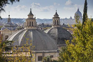 Images Dated 13th January 2015: Italy, Lazio, Rome, View over Church domes to St. Peters Basilica