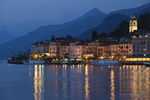 Images Dated 3rd September 2009: Italy, Lombardy, Lakes Region, Lake Como, Bellagio, town view, evening