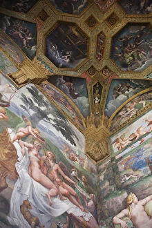 Italy, Lombardy, Mantua, Palazzo Te, Sala di Psiche, Room of Psyche