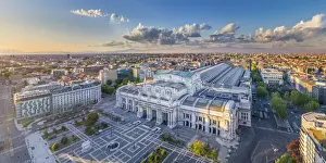 Italy, Lombardy, Milan, Central Railway Station and Piazza Duca D Aosta (1931