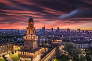 Italy, Lombardy, Milan, Simplon Park (Parco Sempione) and Sforza Castle