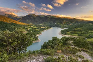 Italy, Marche. Macerata district. Monti Sibillini National Park. Fiastra Lake