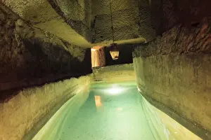 Underground Prints: Italy, Naples, Napoli Sotterranea (Underground Naples), Ancient Aqueducts