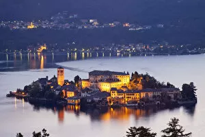 Images Dated 8th November 2011: Italy, Piedmont, Lake Orta, San Giulio Island