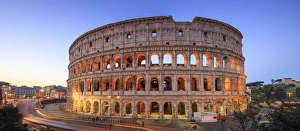 Images Dated 31st March 2016: Italy, Rome, Colosseum and Roman Forum by night