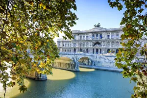 Italy, Rome, law court reflecting on Tevere river