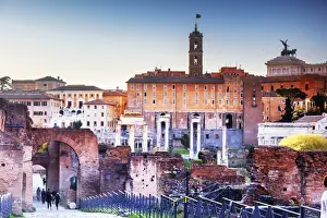 Italy, Rome, Roman Forum and Altare della Patria monument at sunset