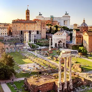 Italy, Rome, Roman Forum and Altare della Patria monument at sunset