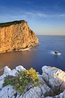 Italy, Sardinia, Sassari district, Alghero, Capo Caccia, characteristic white cliffs