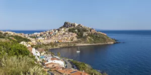 Images Dated 2nd December 2019: Italy, Sardinia, Sassari Province, Castelsardo, View towards ancient castle