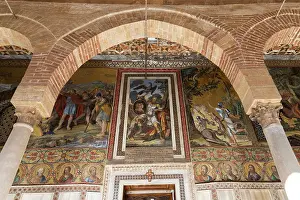 Italy, Sicily, Palermo, Palazzo dei normanni (Palace of the normans), Capella Palatina (Palatine chapel), exterior painting under colonades