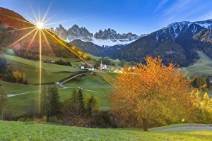Italy, Trentino Alto Adige, South Tyrol Region, Val di Funes and Santa Magdalena