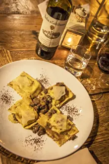 Speciality Prints: Italy, Tuscany, candle light dinner with ravioli and chianti wine in Suvereto