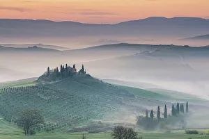 Italy, Tuscany, Crete landscape, estate near San Quirico d Orcia