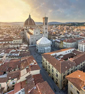 Images Dated 5th November 2020: Italy, Tuscany, Florence, Cathedral of Santa Maria del Fiore