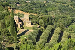 Italy, Tuscany, Siena district, Val di Chiana, Montepulciano, view from ramparts