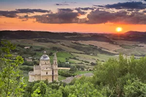 Images Dated 27th April 2018: Italy. Tuscany. Siena district Val di Chiana