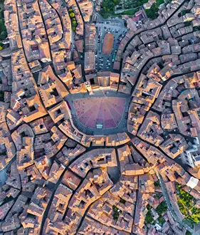 Rooftops Prints: Italy, Tuscany, Siena, Piazza del Campo and city center